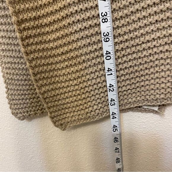 Tan beige gold sparkle thread made in Italy chunky knit scarf Shawl 10x88 - Picture 3 of 9